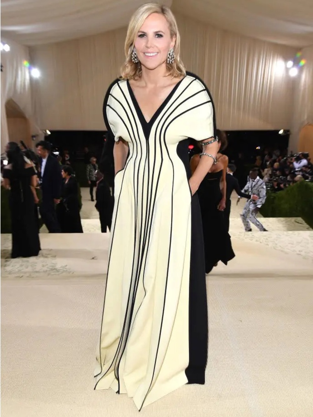Tory Burch Crepe Long Dress In Vanilla Custard $2,498 4 - Picture 3 of 13